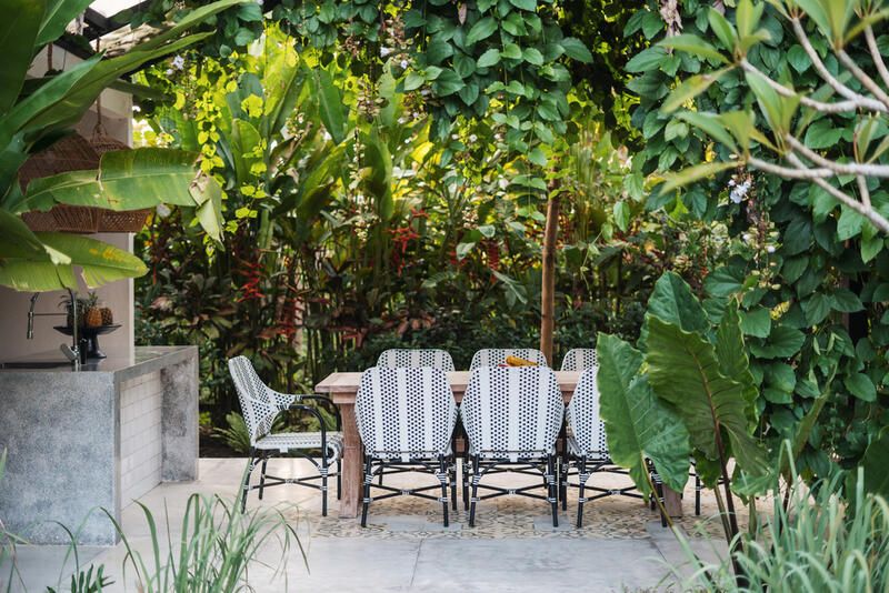 Outdoor Lounge Furniture Ideas: Design Tips for the Perfect Outdoor Space - Shrubhub